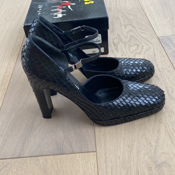 Versus Gianni Versace platform heels - Picture 1 of 7